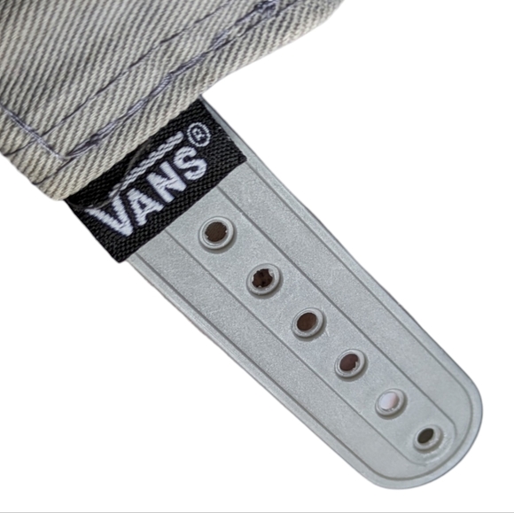 Vintage VANS OFF THE WALL 1990's Embroidered Logo Snapback Hat Cap Adjustable - Picture 11 of 13